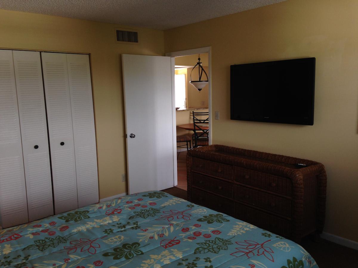 Surfsider Resort - A Timeshare Resort ปอมปาโนบีช ภายนอก รูปภาพ