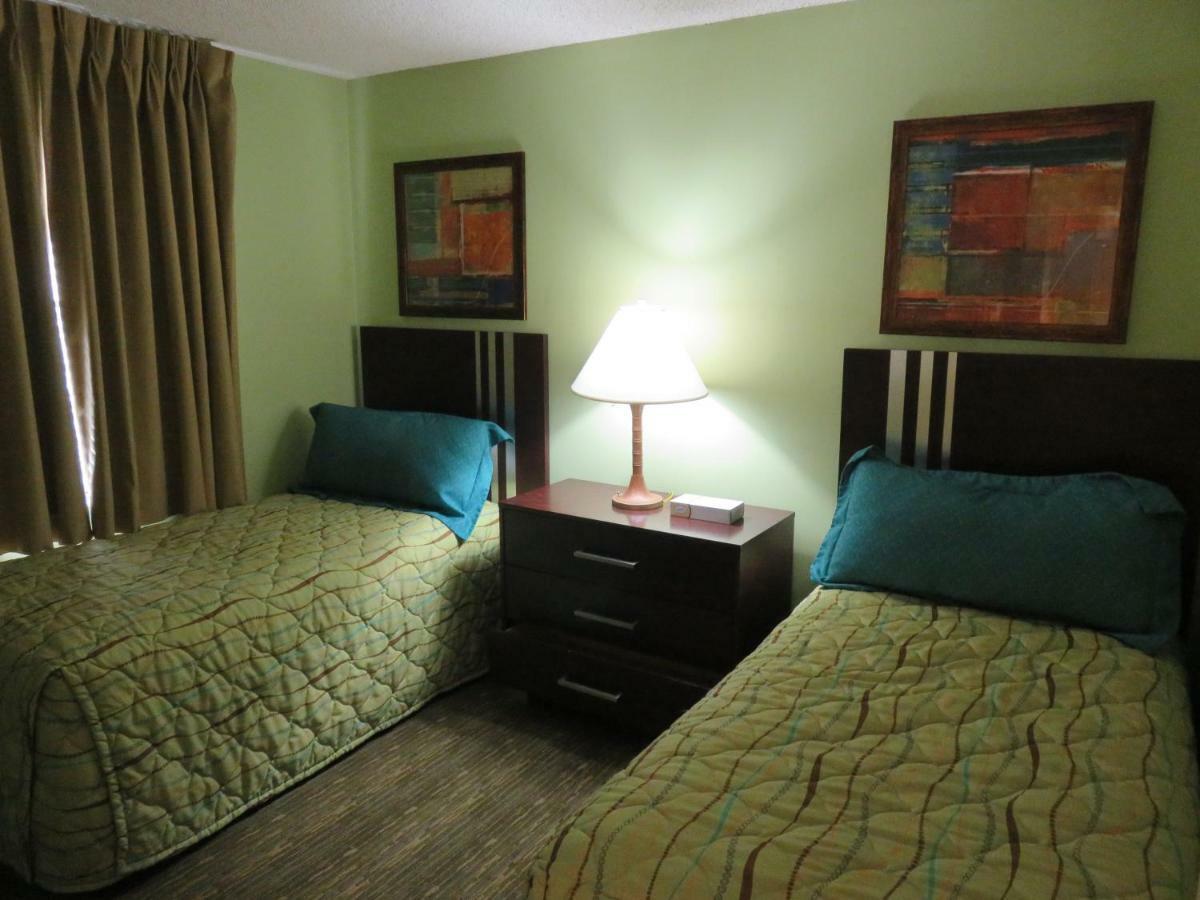 Surfsider Resort - A Timeshare Resort ปอมปาโนบีช ภายนอก รูปภาพ